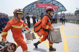 德国联赛上座率排名：多特居首拜仁第2 7支德乙队进入前15